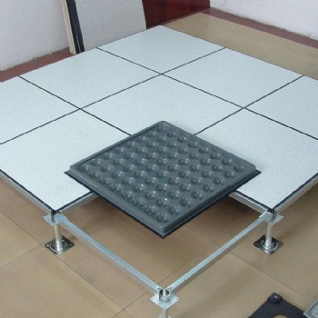 防靜電地板在數(shù)控機(jī)房中的優(yōu)勢是什么
