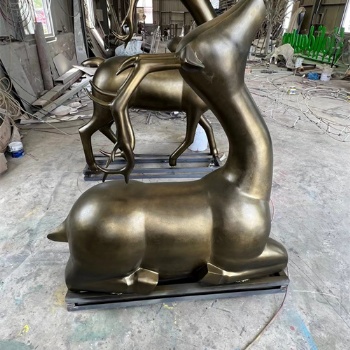 不銹鋼鹿雕塑幾何切面鏡面小鹿園林創意抽象小區景觀戶外雕塑定制