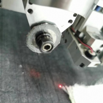 工業噴膠機器人工作原理