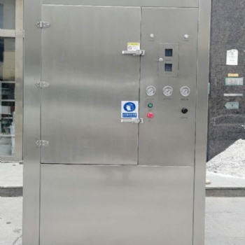 昆山東可創全氣動單槽式清洗機