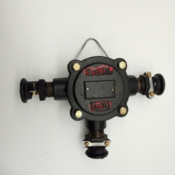 礦用隔爆型低壓電纜接線盒BHD2-40/660(380)-3T通防爆接線盒