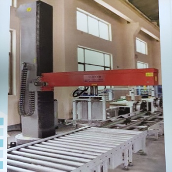 智能化單立柱坐標碼垛機器人占地面積廣適用范圍廣