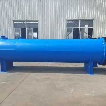 石墨設(shè)備廠家，石墨換熱器，石墨冷凝器、硫酸稀釋器等