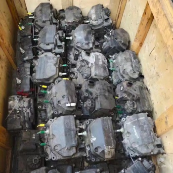 回收二手汽車配件發動機馬達拆車件三元催化