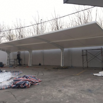 上海燕雨膜結構停車棚 汽車棚 自行車棚 門頭遮陽棚加工廠家