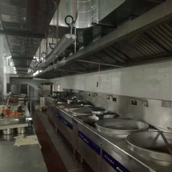 金藝廚具駐北京市酒店飯店餐廳白鐵通風(fēng)工程安裝排煙設(shè)備公司