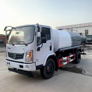 園林綠化灑水車 環(huán)保灑水車 廠家**