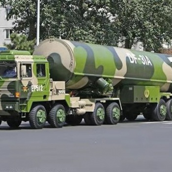 軍事模型廠家橡膠制品制造；游樂設備制造；旅游產業開發；花燈制作、銷售