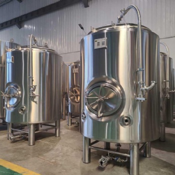 山東天泰清酒罐**設(shè)備廠家直供可定制