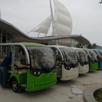 廣西南寧江南區14人座電動觀光車