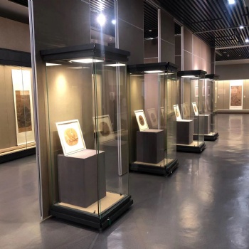 定制烤漆展覽柜博物館玻璃展示柜公司企業展廳樣品陳列柜玻璃展柜