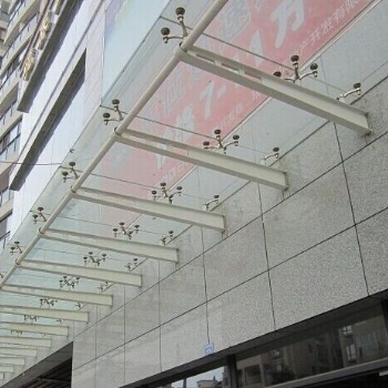 朝陽區(qū)安裝鋼化玻璃雨棚 換陽光房玻璃電話