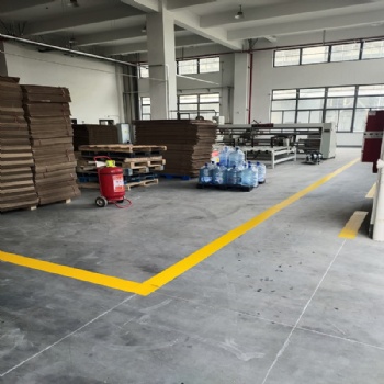 蘇州廠區車間室內地面畫線一米價格，太倉標志線施工，常熟工廠車道線