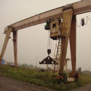 衢州市，大型報廢起重機，龍門行車，門式起重機回收拆除