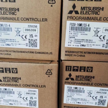 FX3U-16MT/DSS內置8入/8出（晶體管源型），DC電源