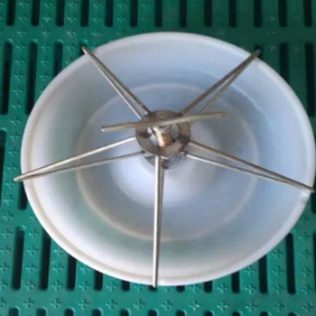 良諸畜牧機(jī)械設(shè)備仔豬食槽