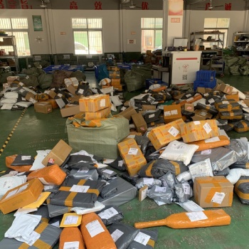 中國至加拿大海運專線，衣服食品集運到加拿大