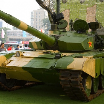 大型軍事模型坦克一比一仿真制作，