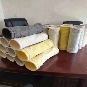 江西九江鋁廠用耐高溫耐腐蝕除塵布袋長度口徑可定制